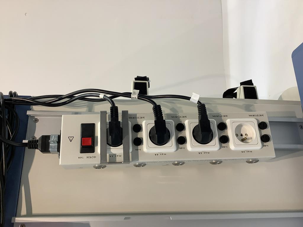Dräger Steckdosenleiste, CE, 4-fach Fabius Tiro